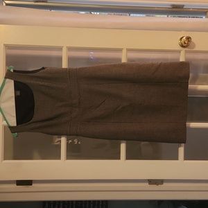 Ann Taylor Size 6 sleeveless dress
